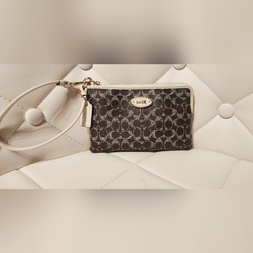 Coach Signature Brown and Tan Canvas Corner Zip Wristlet